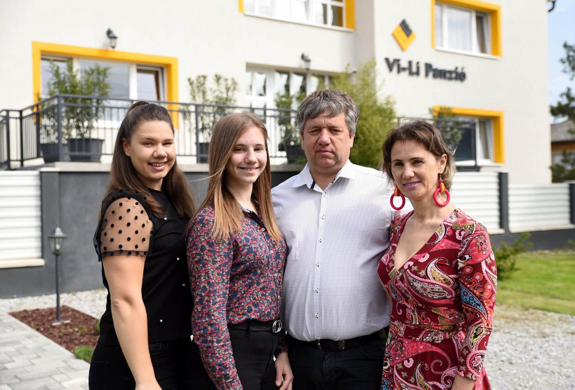 Vi-Li Panzio Bed and Breakfast Maklár Εξωτερικό φωτογραφία