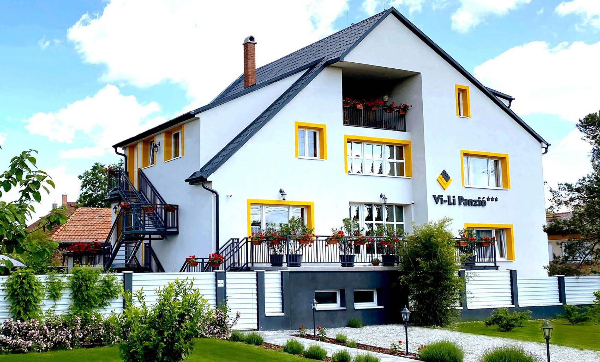Vi-Li Panzio Bed and Breakfast Maklár Εξωτερικό φωτογραφία