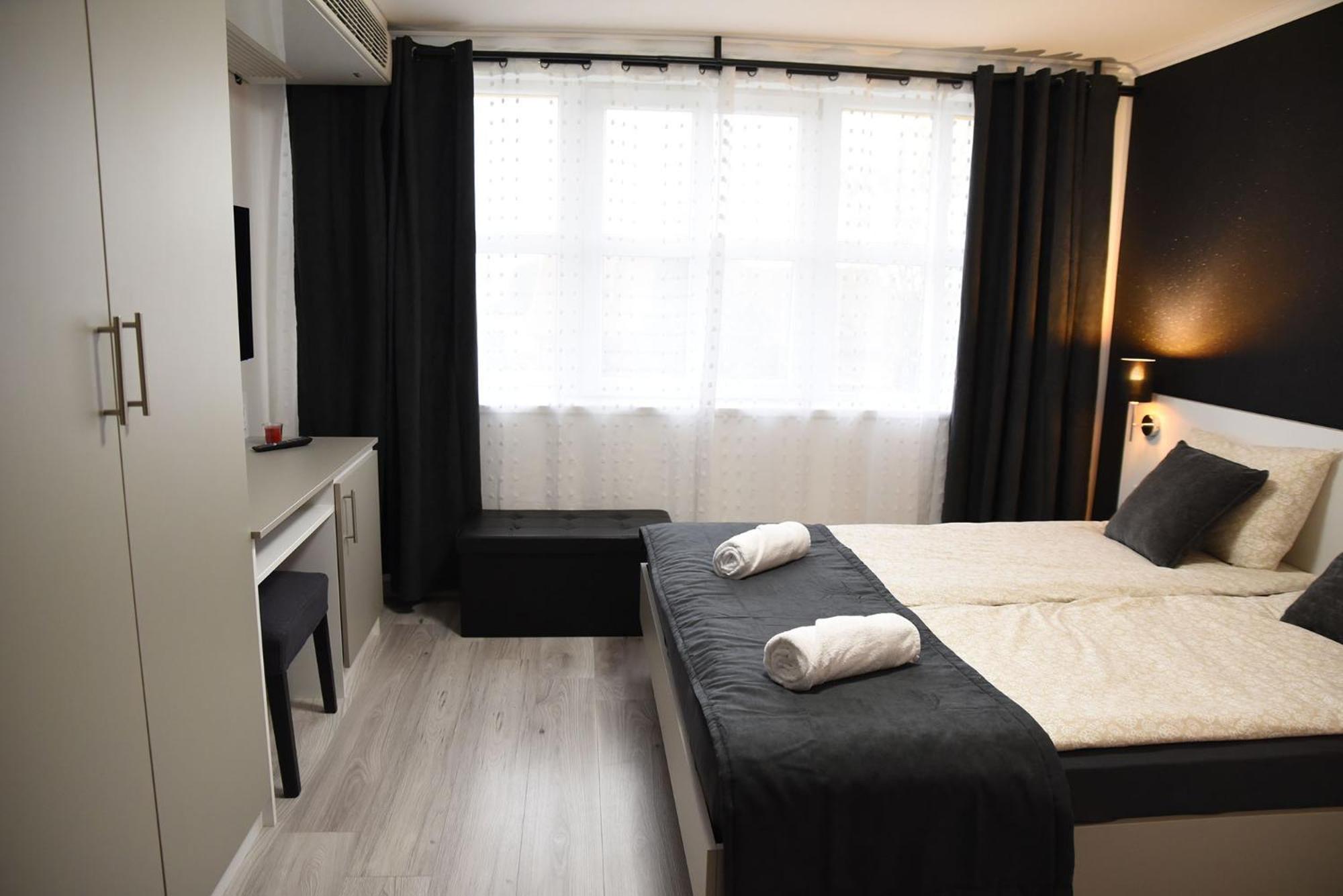 Vi-Li Panzio Bed and Breakfast Maklár Εξωτερικό φωτογραφία